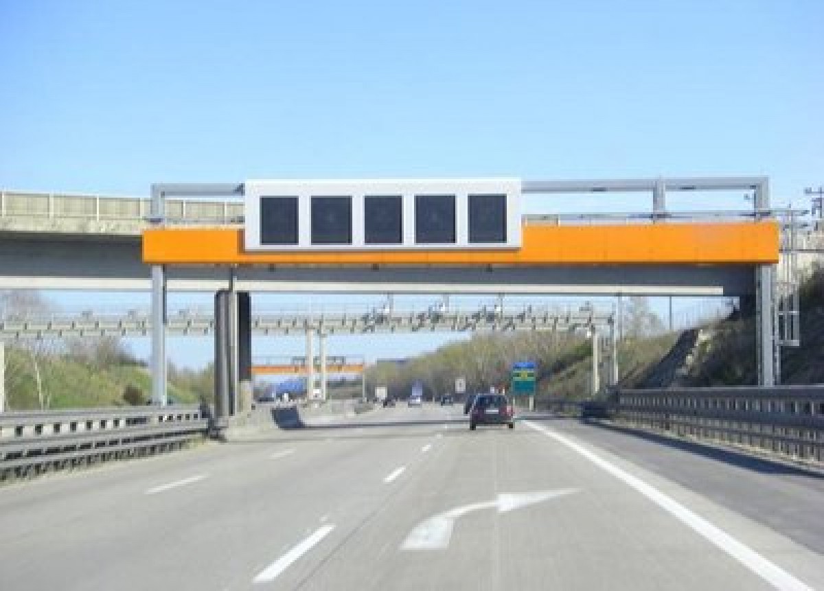 Flughafenautobahn Schwechat 00
